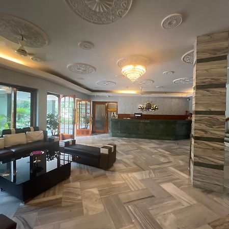 Varada Nagavali Hotel Srikakulam Exteriér fotografie